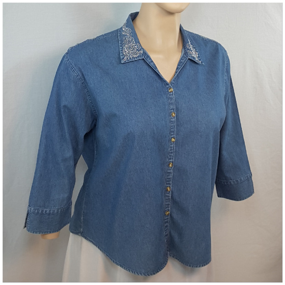 *PLUS* GET LUCKY, Denim Rhinestone Top, size 1X - Picture 5 of 8